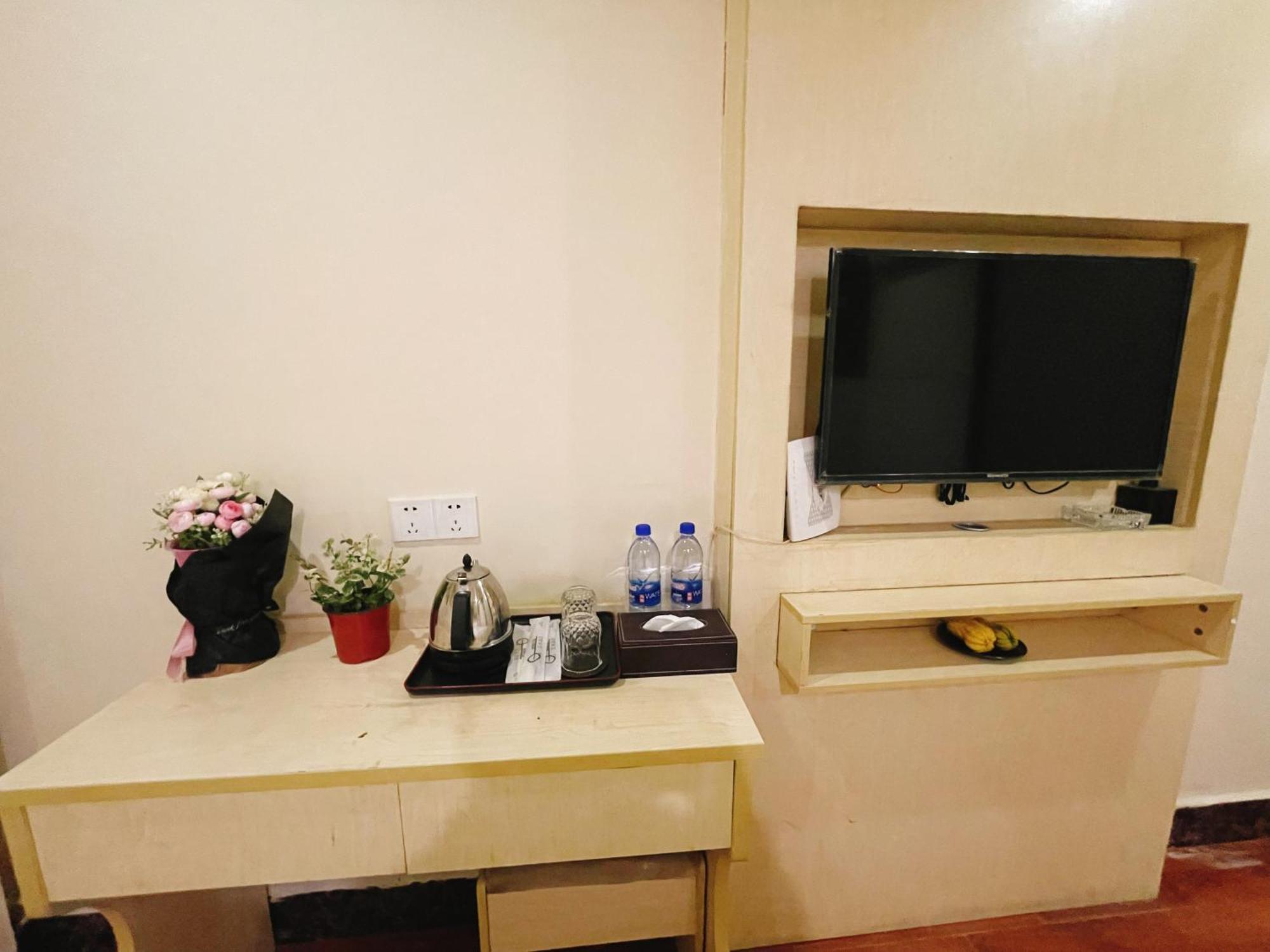 Emi Hotel Guangzhou International Convention And Exhibition Center Guangzhou Tower Branch Екстериор снимка